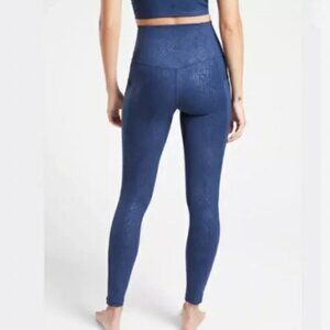 Athleta Salutation Stash Pocket II Embossed Tight - Size S
